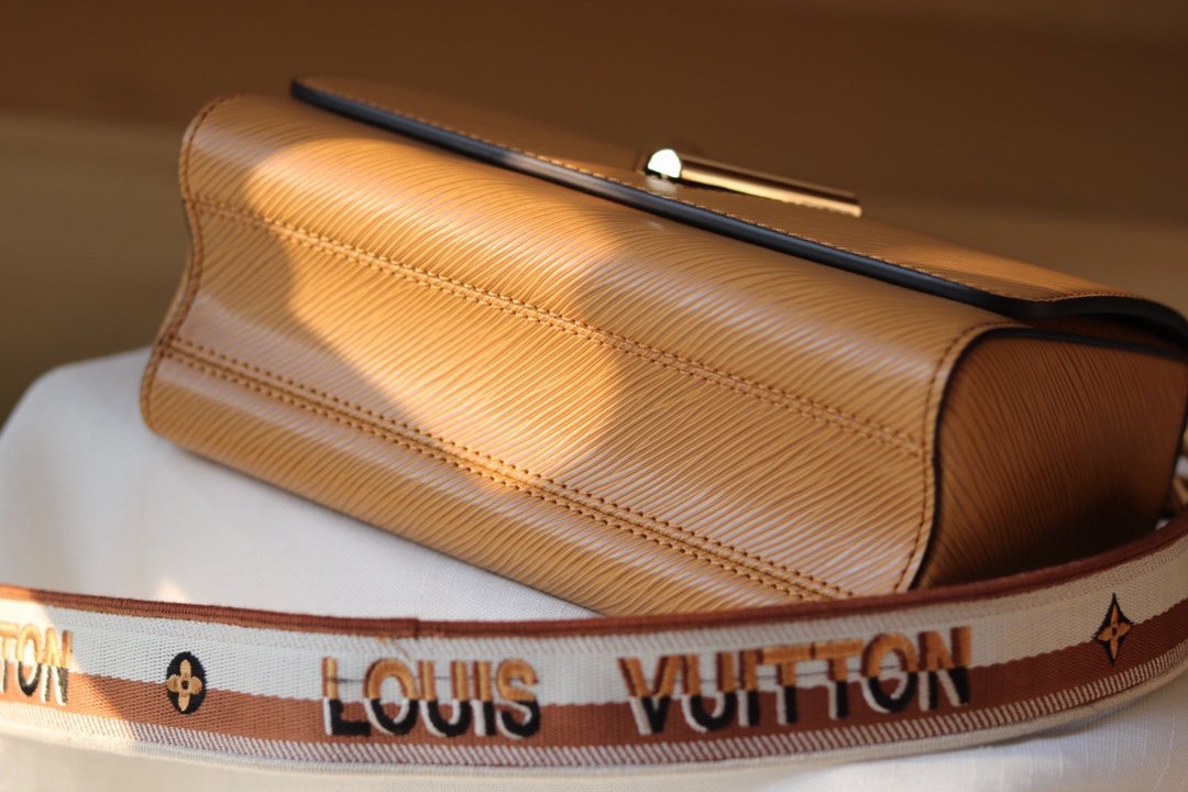 ばれないルイヴィトン Louis Vuitton バッグ 実物の写真 N品スーパーコピーバッグ代引き対応国内発送後払い安全必ず届く優良サイト