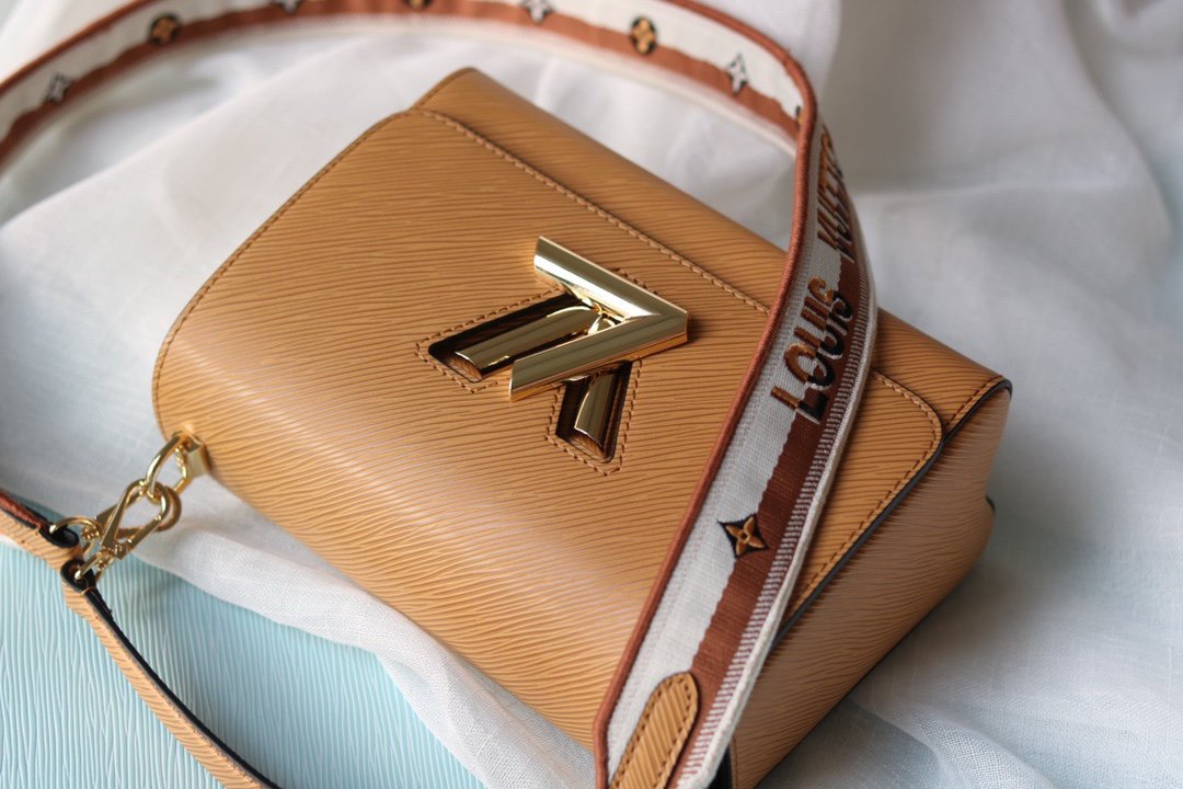 ばれないルイヴィトン Louis Vuitton バッグ 実物の写真 N品スーパーコピーバッグ代引き対応国内発送後払い安全必ず届く優良サイト