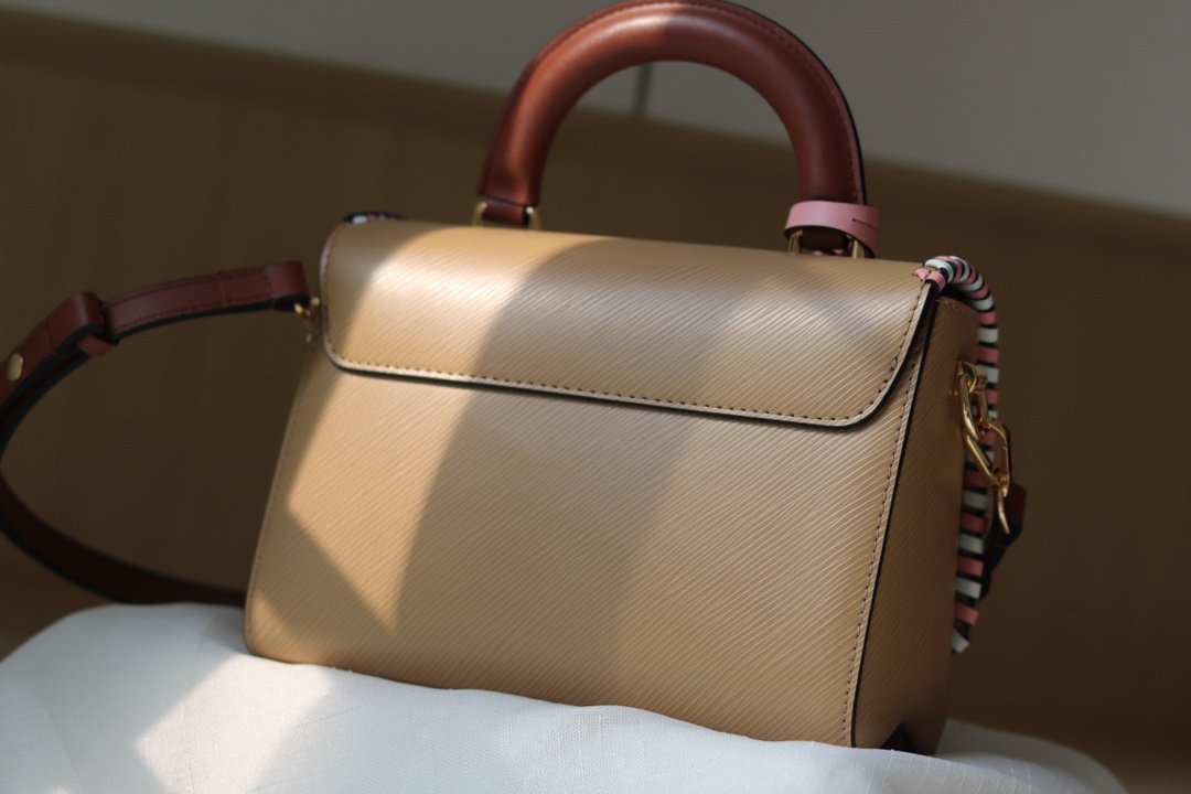 ばれないルイヴィトン Louis Vuitton バッグ 実物の写真 N品スーパーコピーバッグ代引き対応国内発送後払い安全必ず届く優良サイト