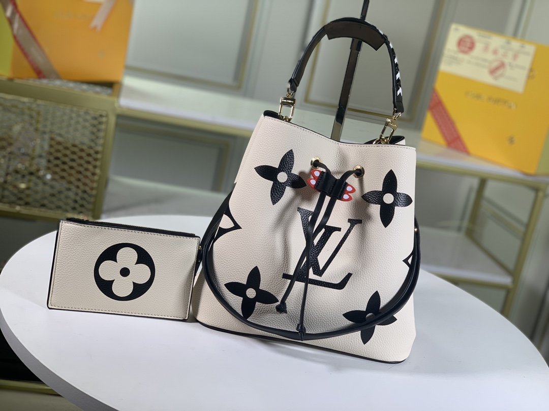 ばれないルイヴィトン Louis Vuitton バッグ 実物の写真 N品スーパーコピーバッグ代引き対応国内発送後払い安全必ず届く優良サイト