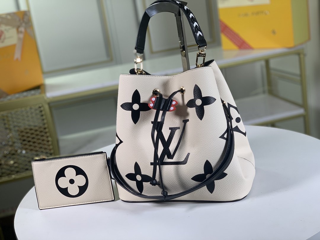 ばれないルイヴィトン Louis Vuitton バッグ 実物の写真 N品スーパーコピーバッグ代引き対応国内発送後払い安全必ず届く優良サイト