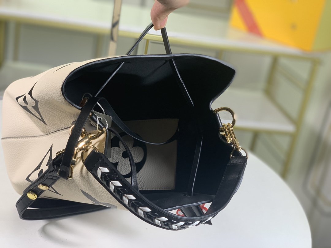 ばれないルイヴィトン Louis Vuitton バッグ 実物の写真 N品スーパーコピーバッグ代引き対応国内発送後払い安全必ず届く優良サイト