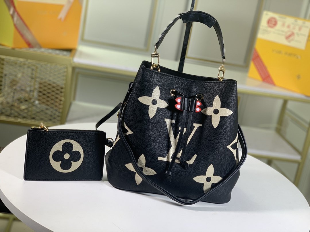 ばれないルイヴィトン Louis Vuitton バッグ 実物の写真 N品スーパーコピーバッグ代引き対応国内発送後払い安全必ず届く優良サイト