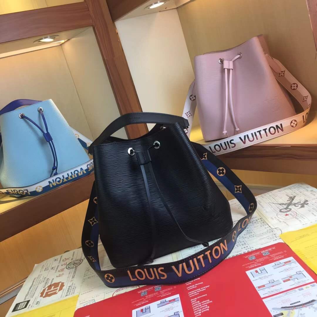 ばれないルイヴィトン Louis Vuitton バッグ 実物の写真 N品スーパーコピーバッグ代引き対応国内発送後払い安全必ず届く優良サイト