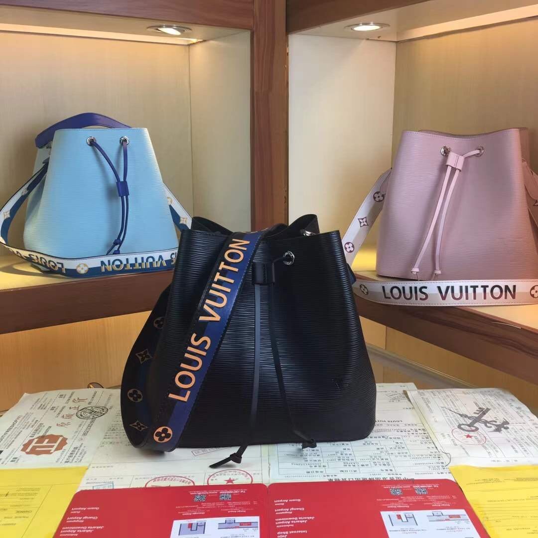 ばれないルイヴィトン Louis Vuitton バッグ 実物の写真 N品スーパーコピーバッグ代引き対応国内発送後払い安全必ず届く優良サイト