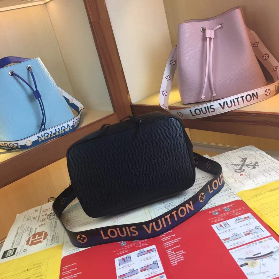 ばれないルイヴィトン Louis Vuitton バッグ 実物の写真 N品スーパーコピーバッグ代引き対応国内発送後払い安全必ず届く優良サイト