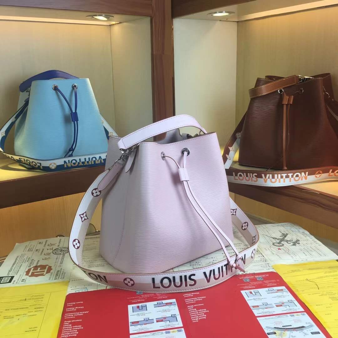 ばれないルイヴィトン Louis Vuitton バッグ 実物の写真 N品スーパーコピーバッグ代引き対応国内発送後払い安全必ず届く優良サイト