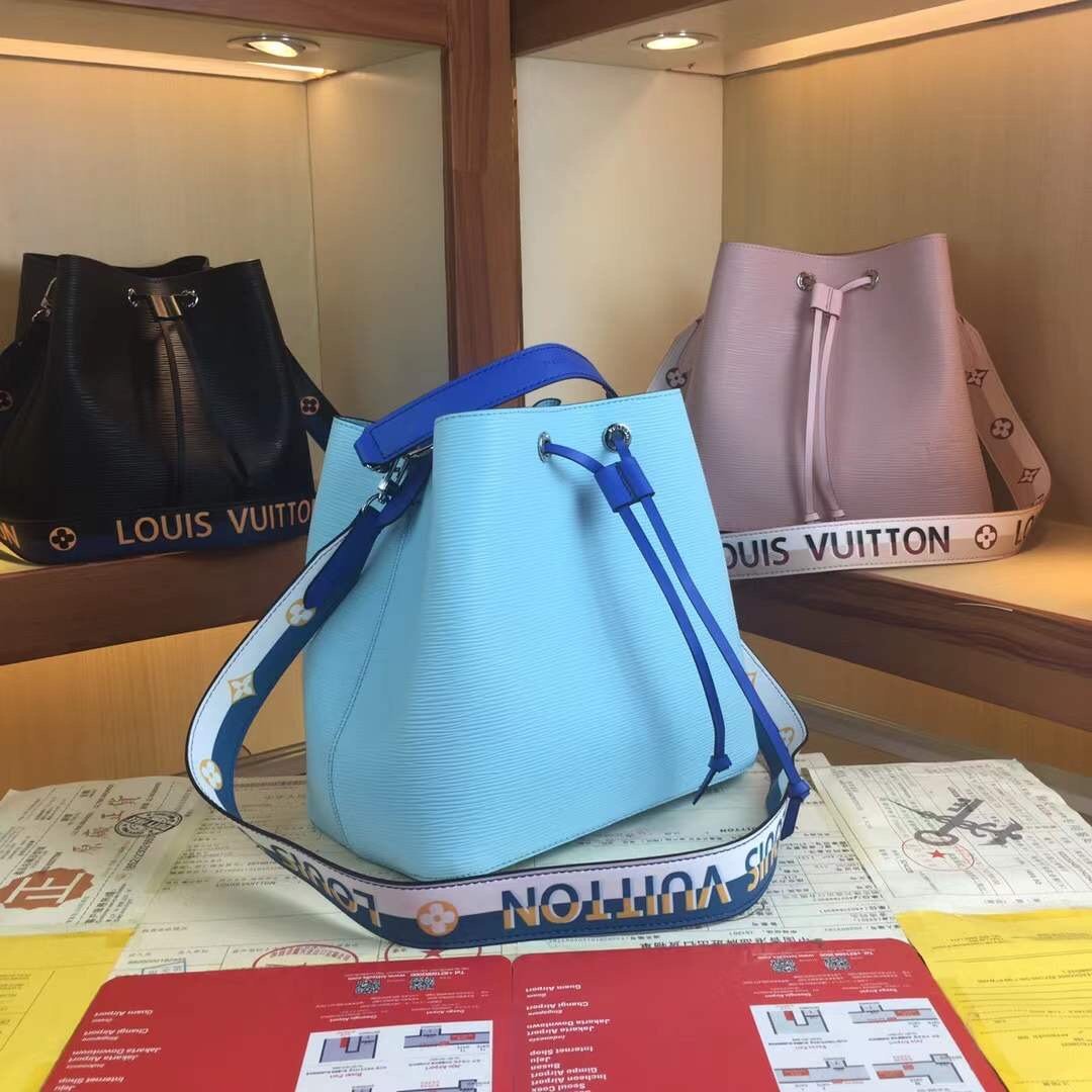 ばれないルイヴィトン Louis Vuitton バッグ 実物の写真 N品スーパーコピーバッグ代引き対応国内発送後払い安全必ず届く優良サイト