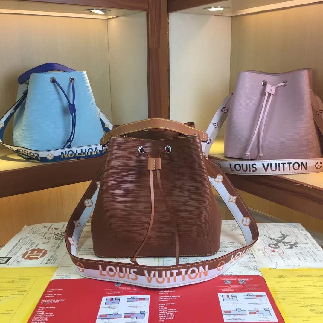 ばれないルイヴィトン Louis Vuitton バッグ 実物の写真 N品スーパーコピーバッグ代引き対応国内発送後払い安全必ず届く優良サイト