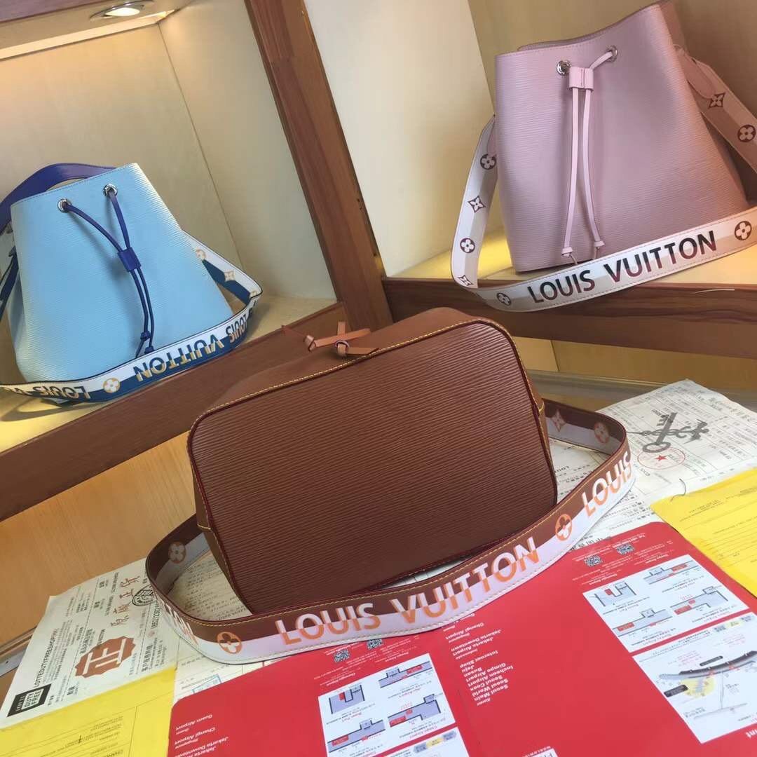 ばれないルイヴィトン Louis Vuitton バッグ 実物の写真 N品スーパーコピーバッグ代引き対応国内発送後払い安全必ず届く優良サイト