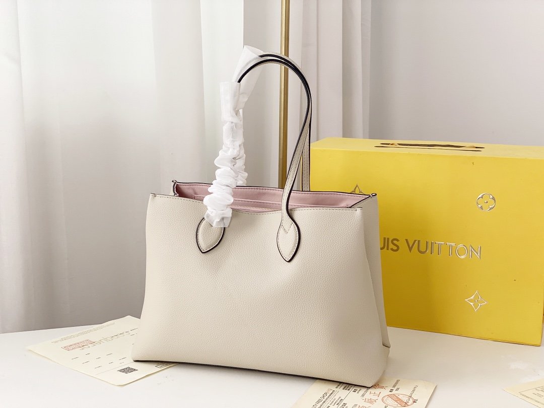 ばれないルイヴィトン Louis Vuitton バッグ 実物の写真 N品スーパーコピーバッグ代引き対応国内発送後払い安全必ず届く優良サイト