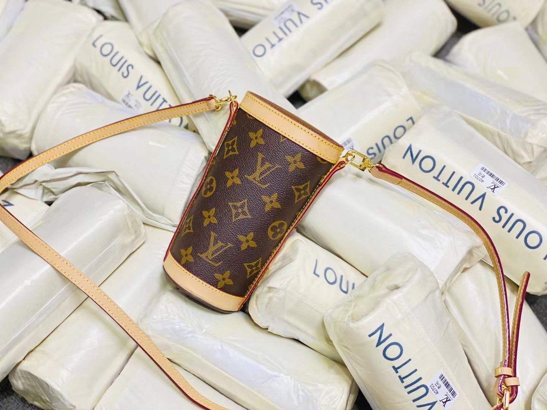 ばれないルイヴィトン Louis Vuitton バッグ 実物の写真 N品スーパーコピーバッグ代引き対応国内発送後払い安全必ず届く優良サイト