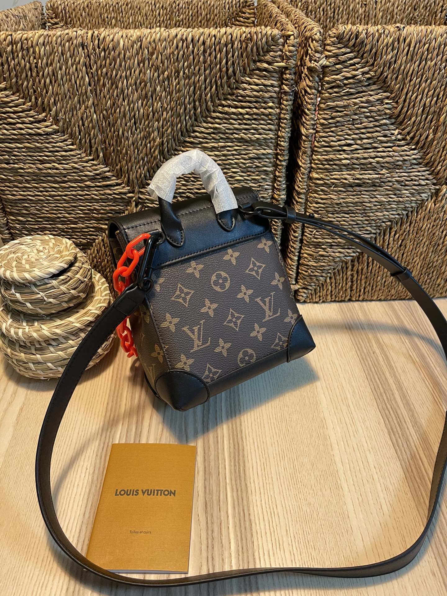 ばれないルイヴィトン Louis Vuitton バッグ 実物の写真 N品スーパーコピーバッグ代引き対応国内発送後払い安全必ず届く優良サイト