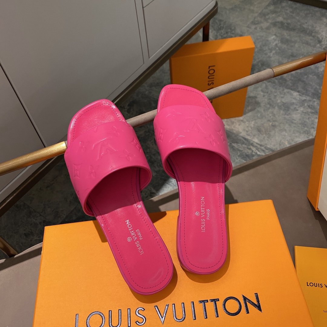 上質 大人気 ルイヴィトン Louis Vuitton サンダル 実物の写真 N品スーパーコピー代引き可能国内発送後払い安全必ず届く信用できるサイト