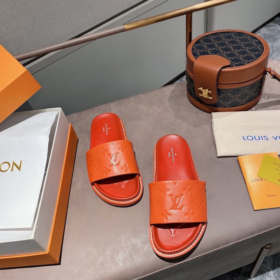 上質 大人気 ルイヴィトン Louis Vuitton サンダル 実物の写真 N品スーパーコピー代引き可能国内発送後払い安全必ず届く信用できるサイト