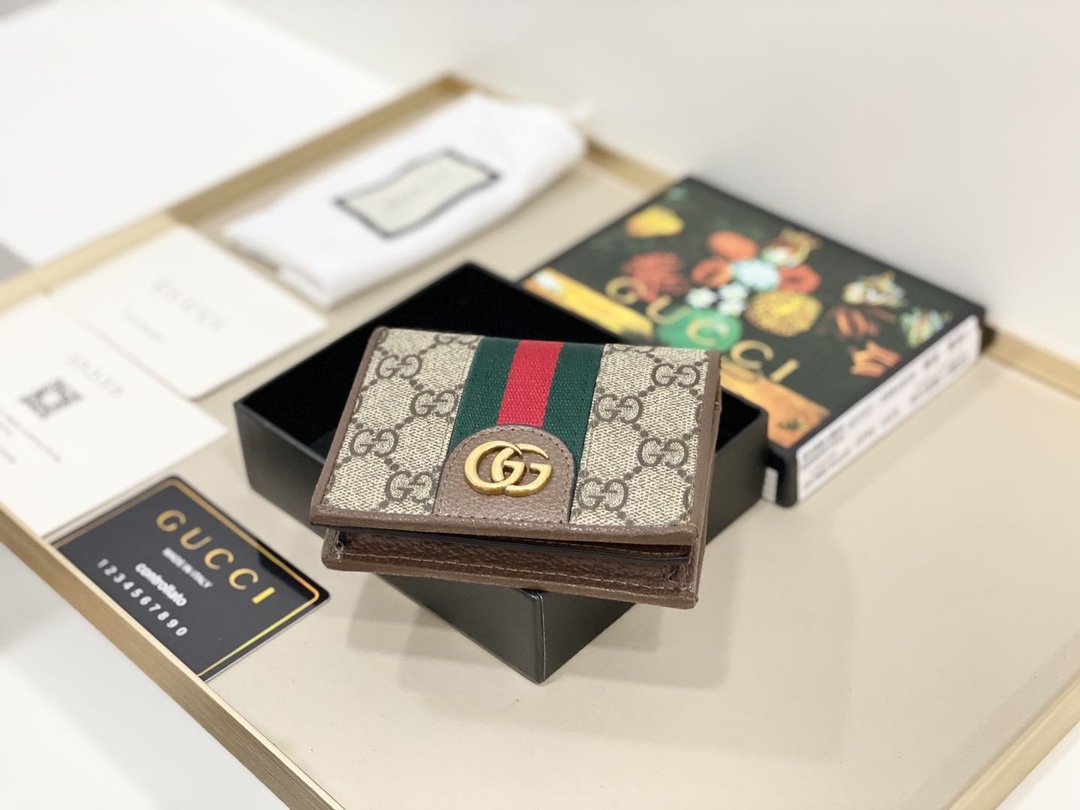 人気商品登場Gucci グッチ実物の写真 N品スーパーコピー財布代引き対応国内発送後払い安全必ず届く優良サイト