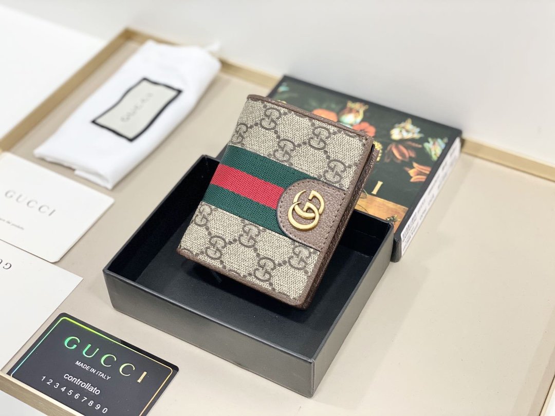 人気商品登場Gucci グッチ実物の写真 N品スーパーコピー財布代引き対応国内発送後払い安全必ず届く優良サイト