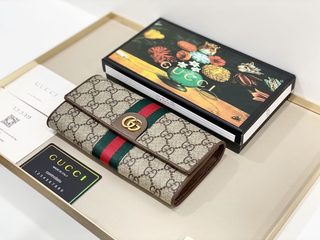 人気商品登場Gucci グッチ実物の写真 N品スーパーコピー財布代引き対応国内発送後払い安全必ず届く優良サイト