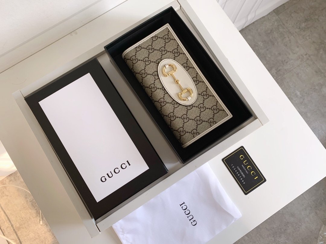 人気商品登場Gucci グッチ実物の写真 N品スーパーコピー財布代引き対応国内発送後払い安全必ず届く優良サイト