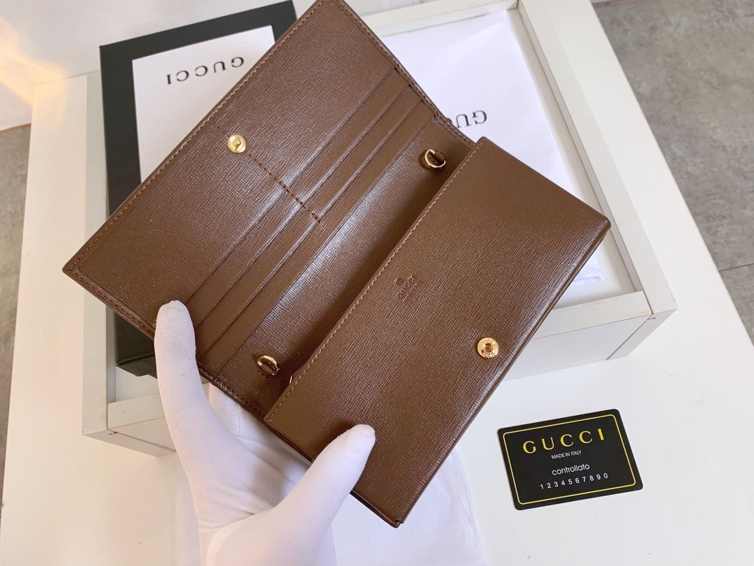 人気商品登場Gucci グッチ実物の写真 N品スーパーコピー財布代引き対応国内発送後払い安全必ず届く優良サイト