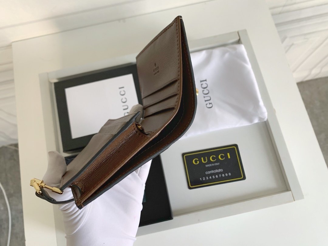 人気商品登場Gucci グッチ実物の写真 N品スーパーコピー財布代引き対応国内発送後払い安全必ず届く優良サイト