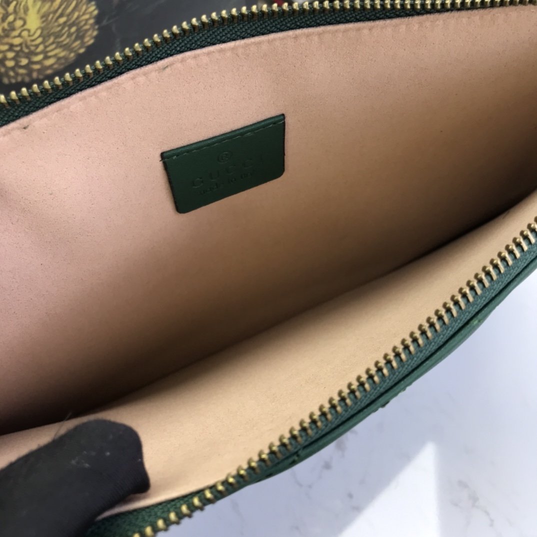 人気商品登場Gucci グッチ実物の写真 N品スーパーコピー財布代引き対応国内発送後払い安全必ず届く優良サイト