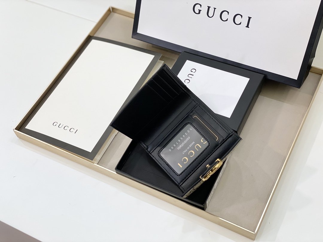 人気商品登場Gucci グッチ実物の写真 N品スーパーコピー財布代引き対応国内発送後払い安全必ず届く優良サイト