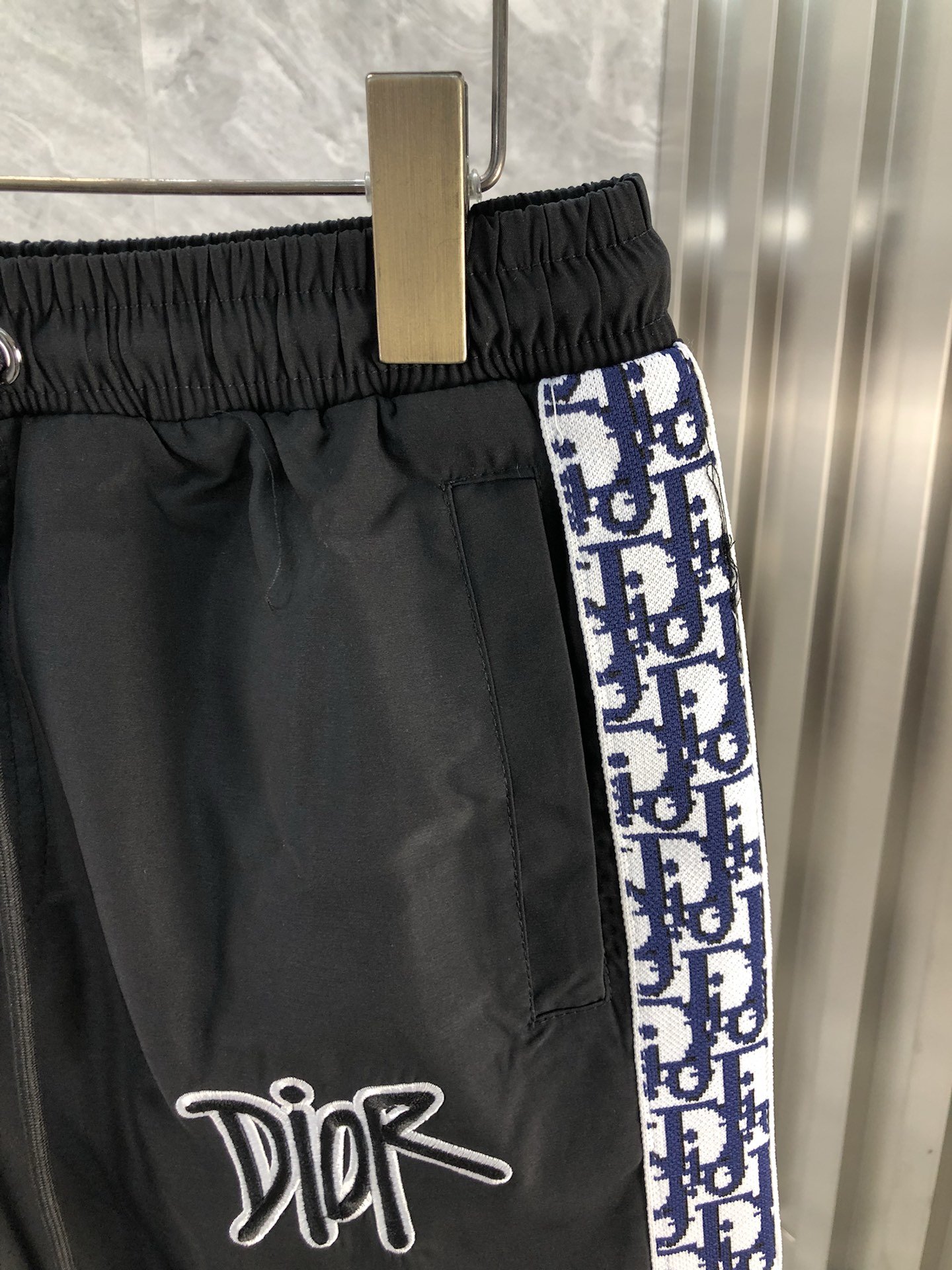 夏物新入荷Dior クリスチャンディオール 半ズボン 実物の写真 N品スーパーコピー服代引き対応国内発送後払い安全必ず届く信用できるサイト