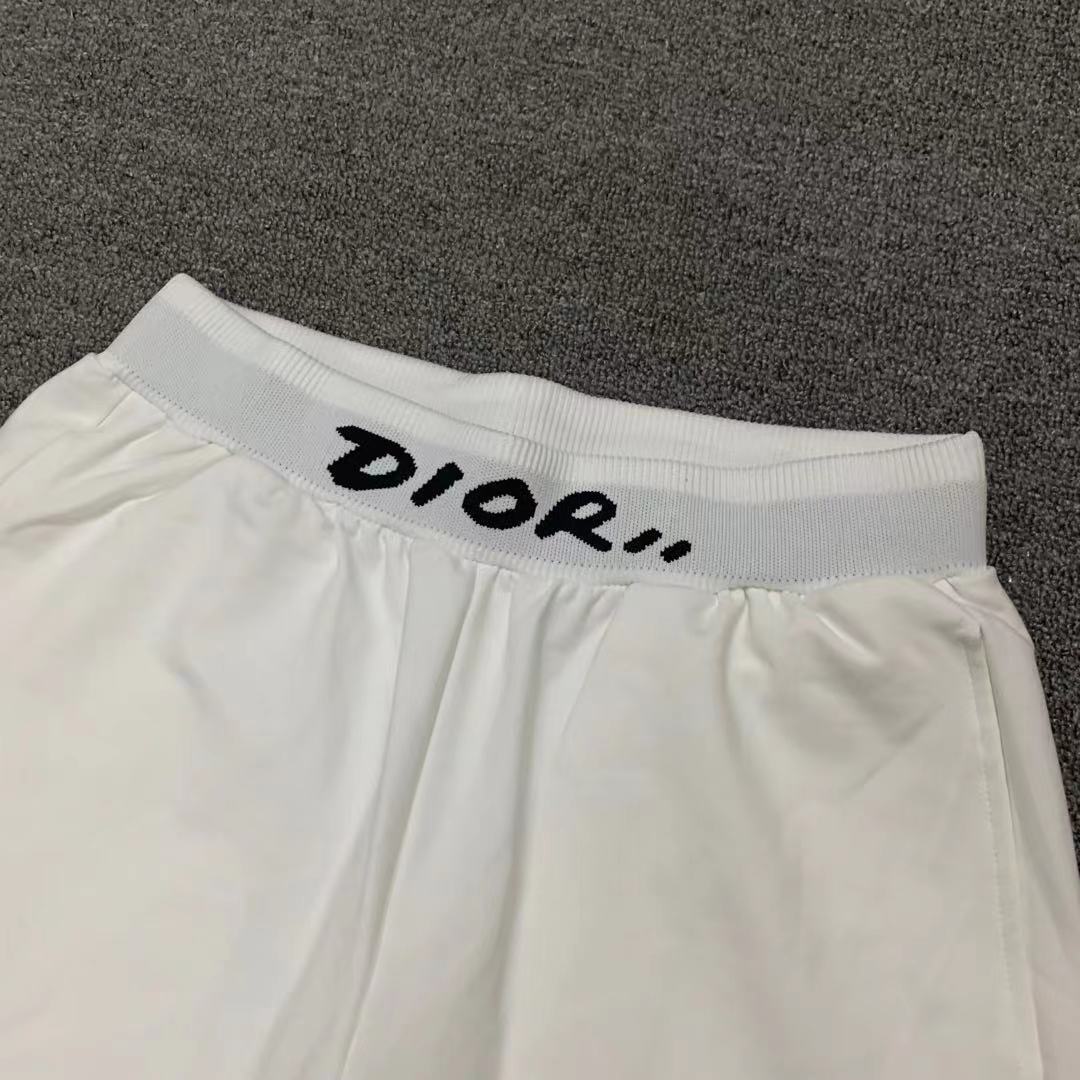 夏物新入荷Dior クリスチャンディオール 半ズボン 実物の写真 N品スーパーコピー服代引き対応国内発送後払い安全必ず届く信用できるサイト