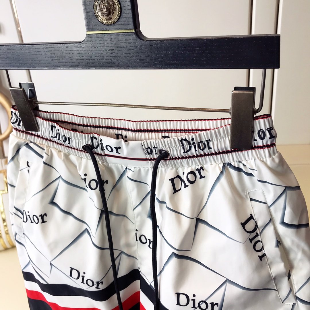 夏物新入荷Dior クリスチャンディオール 半ズボン 実物の写真 N品スーパーコピー服代引き対応国内発送後払い安全必ず届く信用できるサイト