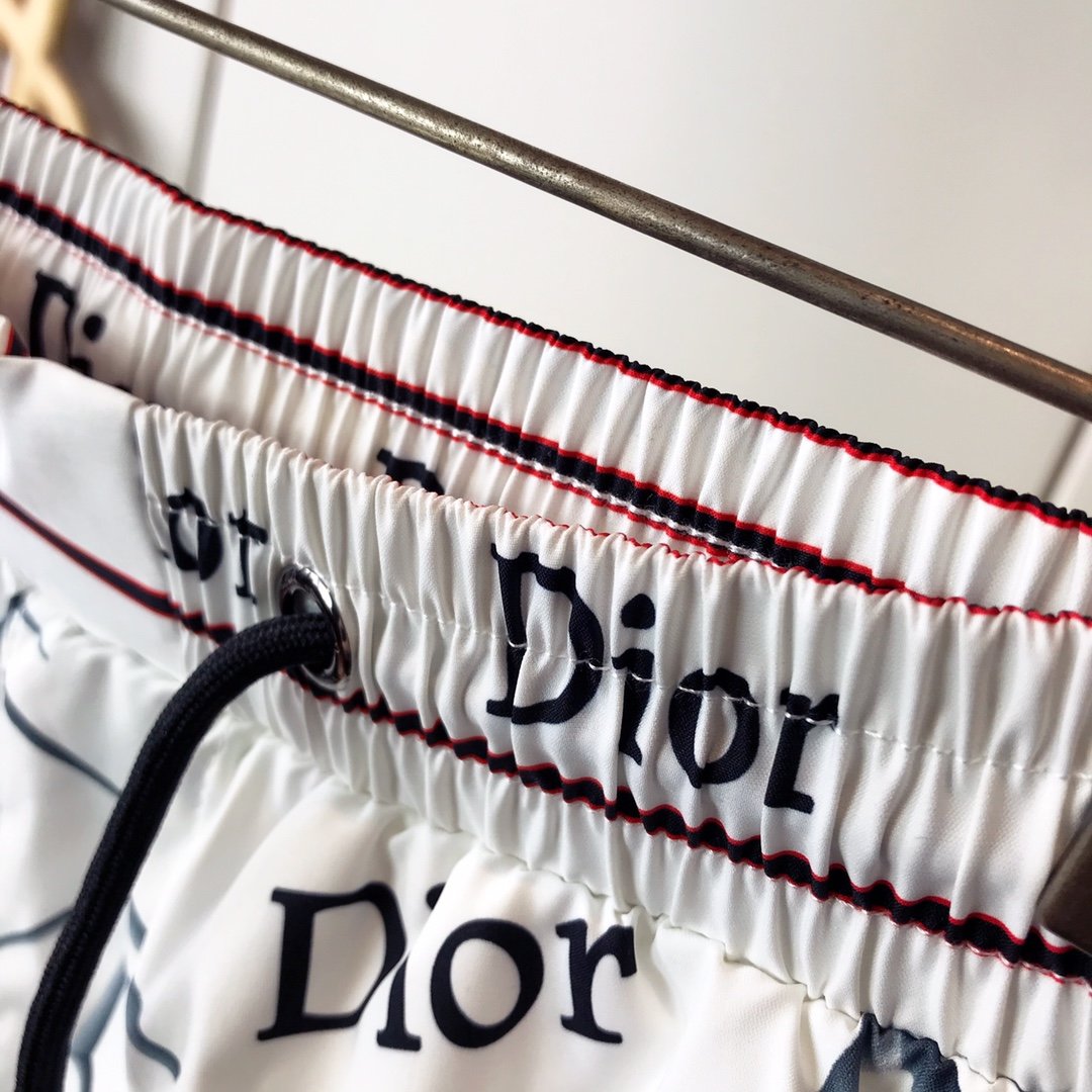 夏物新入荷Dior クリスチャンディオール 半ズボン 実物の写真 N品スーパーコピー服代引き対応国内発送後払い安全必ず届く信用できるサイト