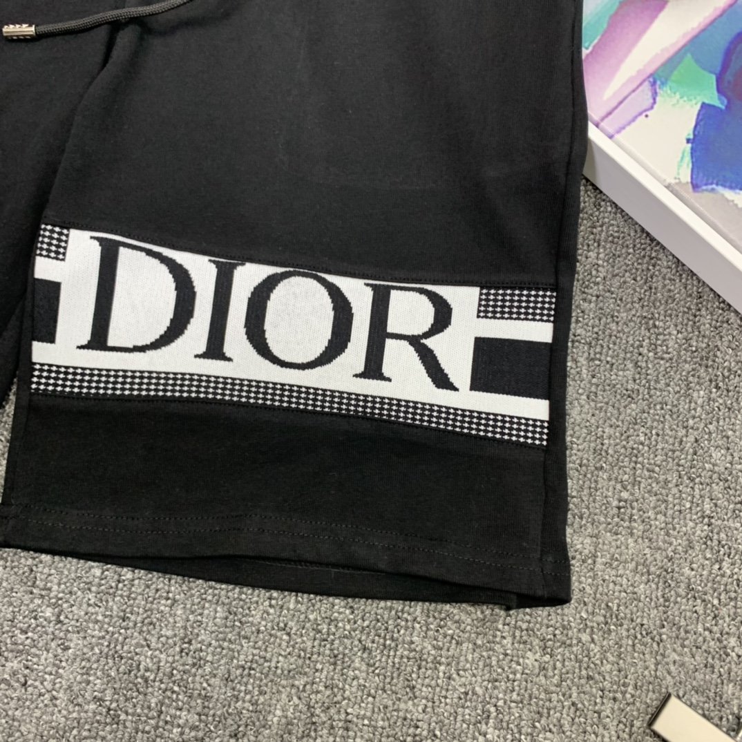 夏物新入荷Dior クリスチャンディオール 半ズボン 実物の写真 N品スーパーコピー服代引き対応国内発送後払い安全必ず届く信用できるサイト