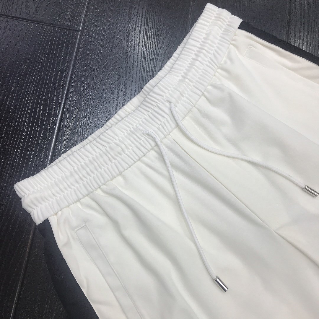 夏物新入荷Dior クリスチャンディオール 半ズボン 実物の写真 N品スーパーコピー服代引き対応国内発送後払い安全必ず届く信用できるサイト