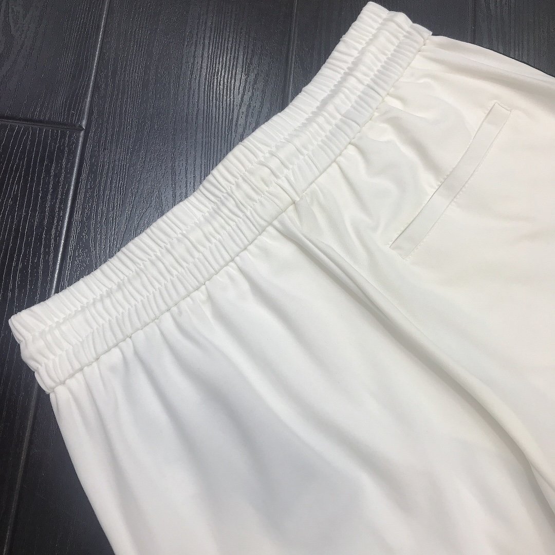 夏物新入荷Dior クリスチャンディオール 半ズボン 実物の写真 N品スーパーコピー服代引き対応国内発送後払い安全必ず届く信用できるサイト