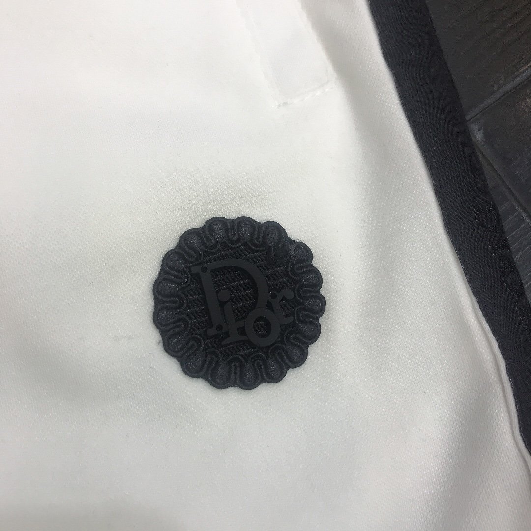 夏物新入荷Dior クリスチャンディオール 半ズボン 実物の写真 N品スーパーコピー服代引き対応国内発送後払い安全必ず届く信用できるサイト