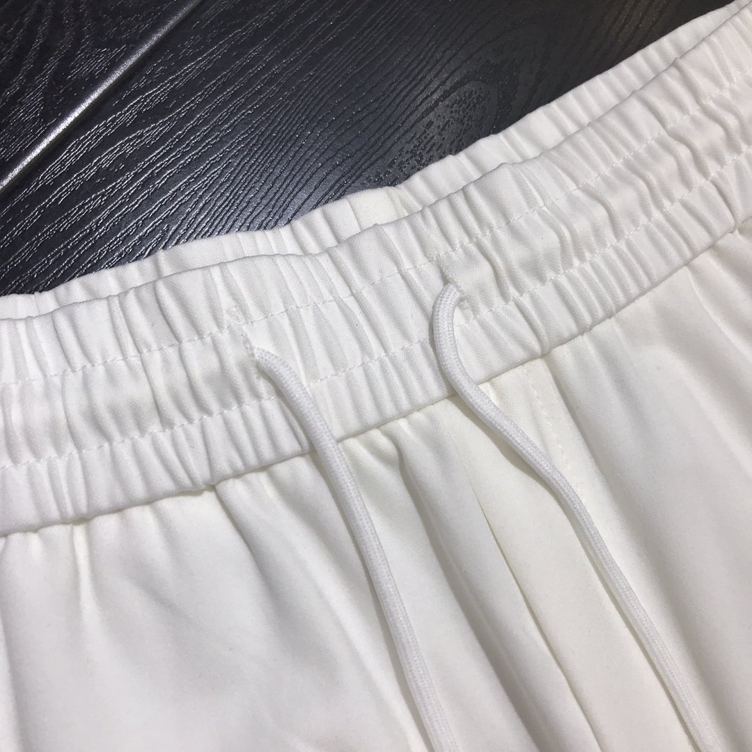 夏物新入荷Dior クリスチャンディオール 半ズボン 実物の写真 N品スーパーコピー服代引き対応国内発送後払い安全必ず届く信用できるサイト