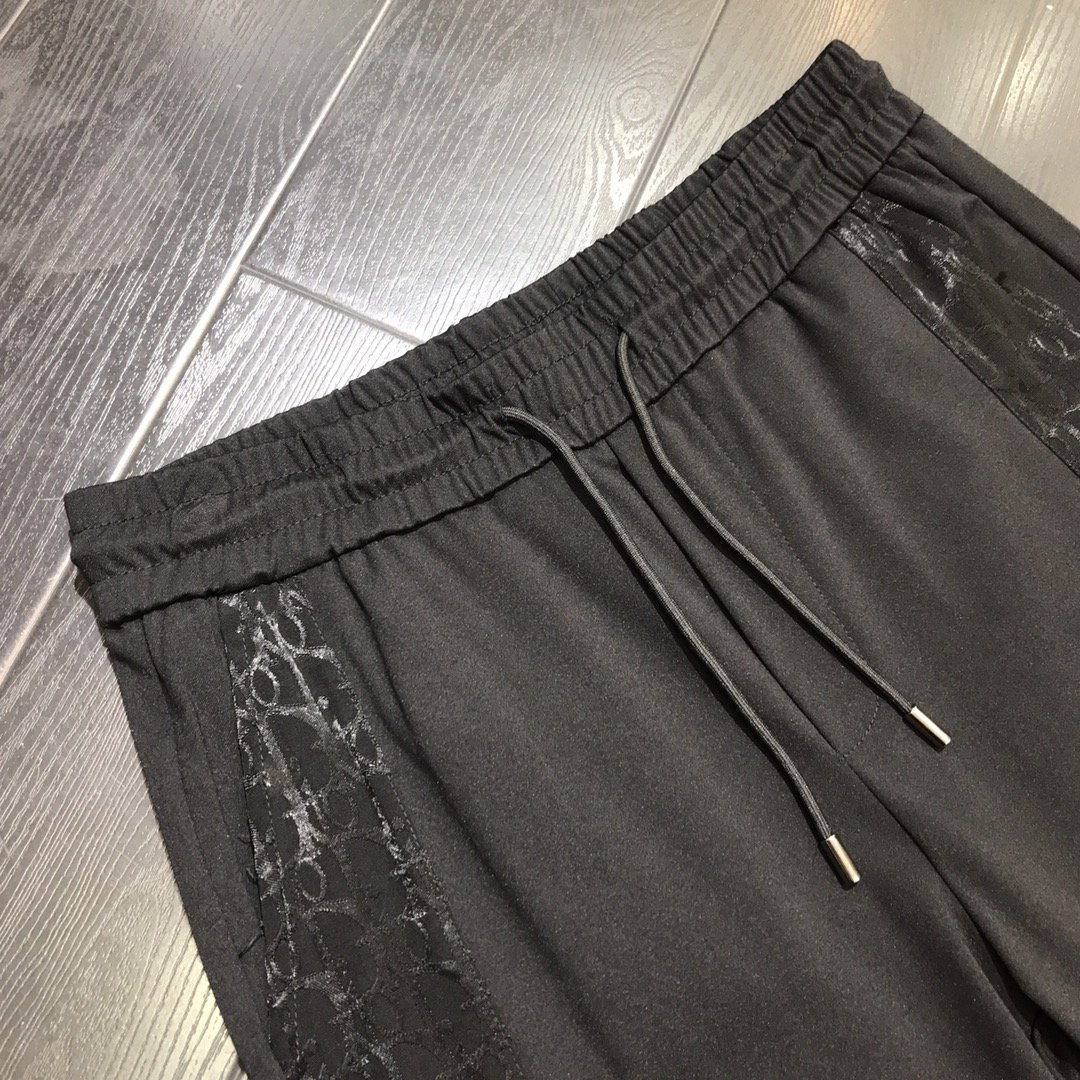 夏物新入荷Dior クリスチャンディオール 半ズボン 実物の写真 N品スーパーコピー服代引き対応国内発送後払い安全必ず届く信用できるサイト