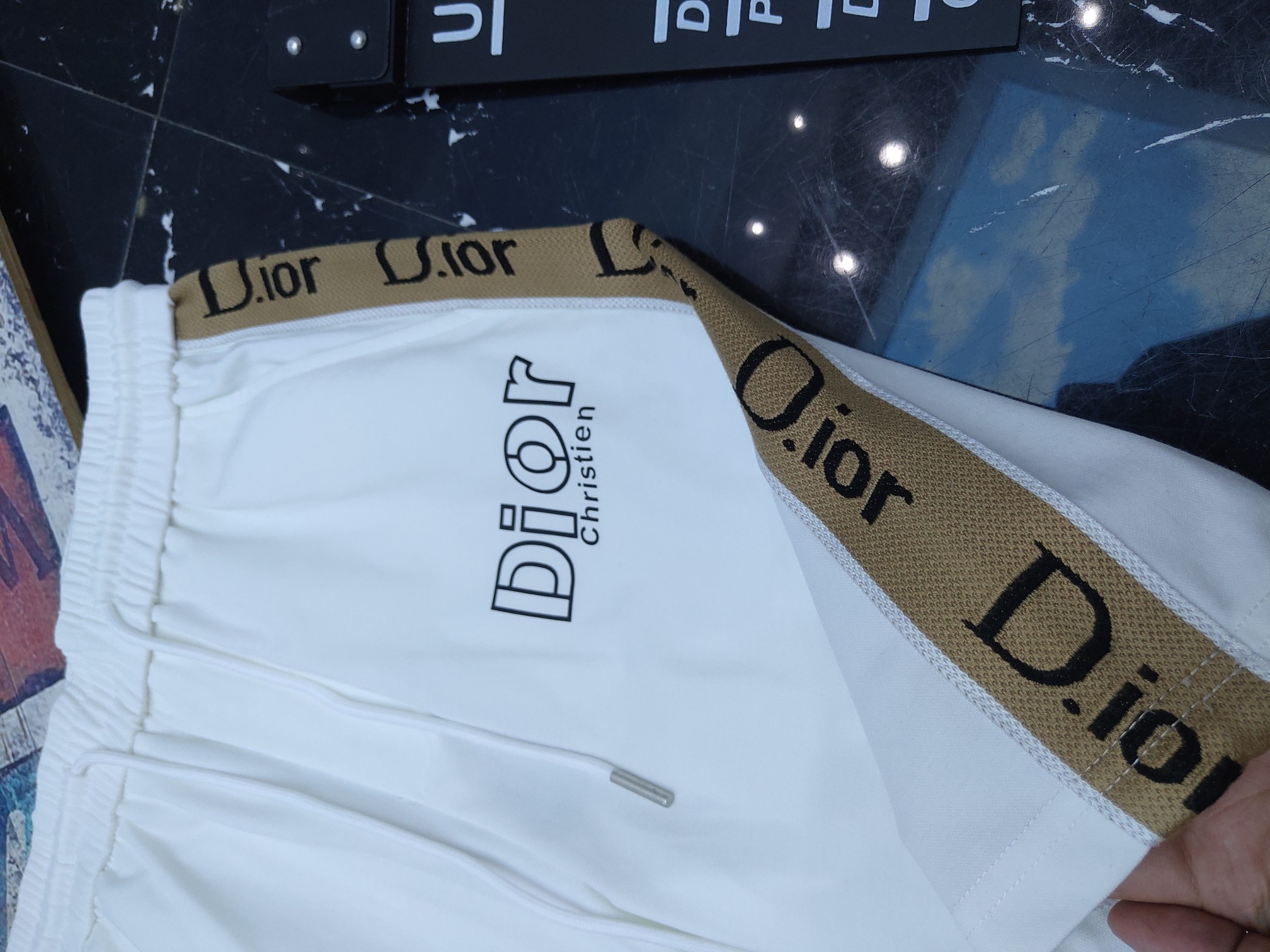 夏物新入荷Dior クリスチャンディオール 半ズボン 実物の写真 N品スーパーコピー服代引き対応国内発送後払い安全必ず届く信用できるサイト