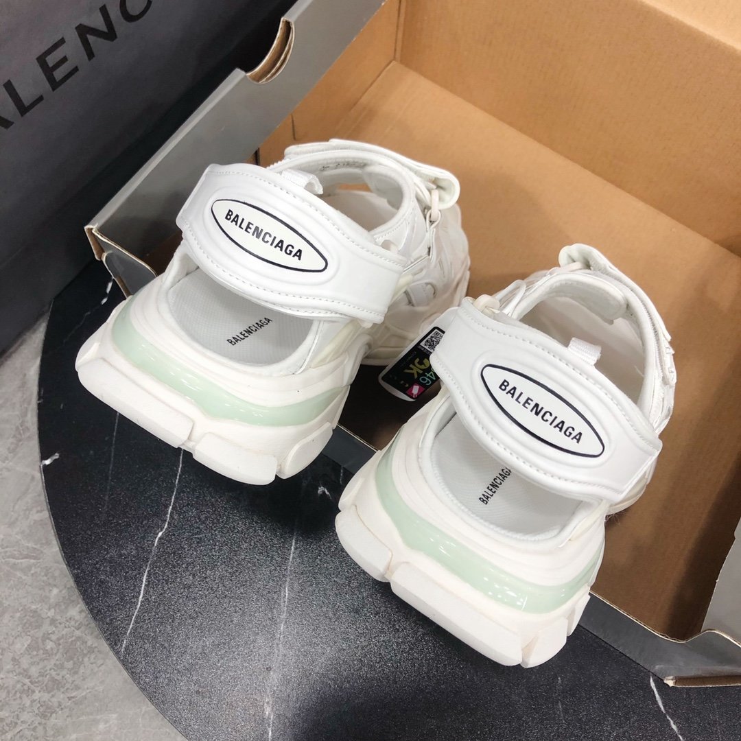 ファッション通販Balenciaga バレンシアガ シューズ 実物の写真 N品スーパーコピー靴代引き可能国内発送後払い安全必ず届く信用できるサイト