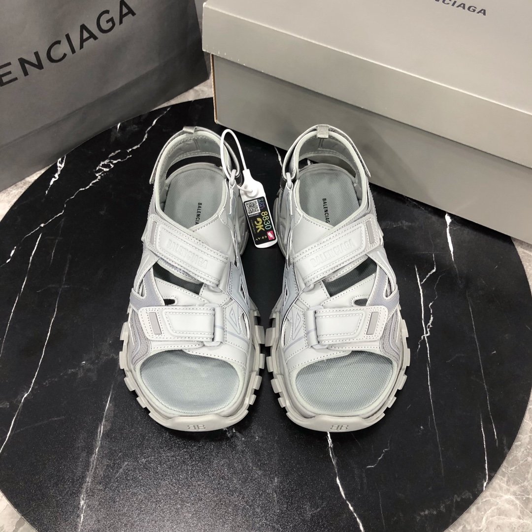 ファッション通販Balenciaga バレンシアガ シューズ 実物の写真 N品スーパーコピー靴代引き可能国内発送後払い安全必ず届く信用できるサイト