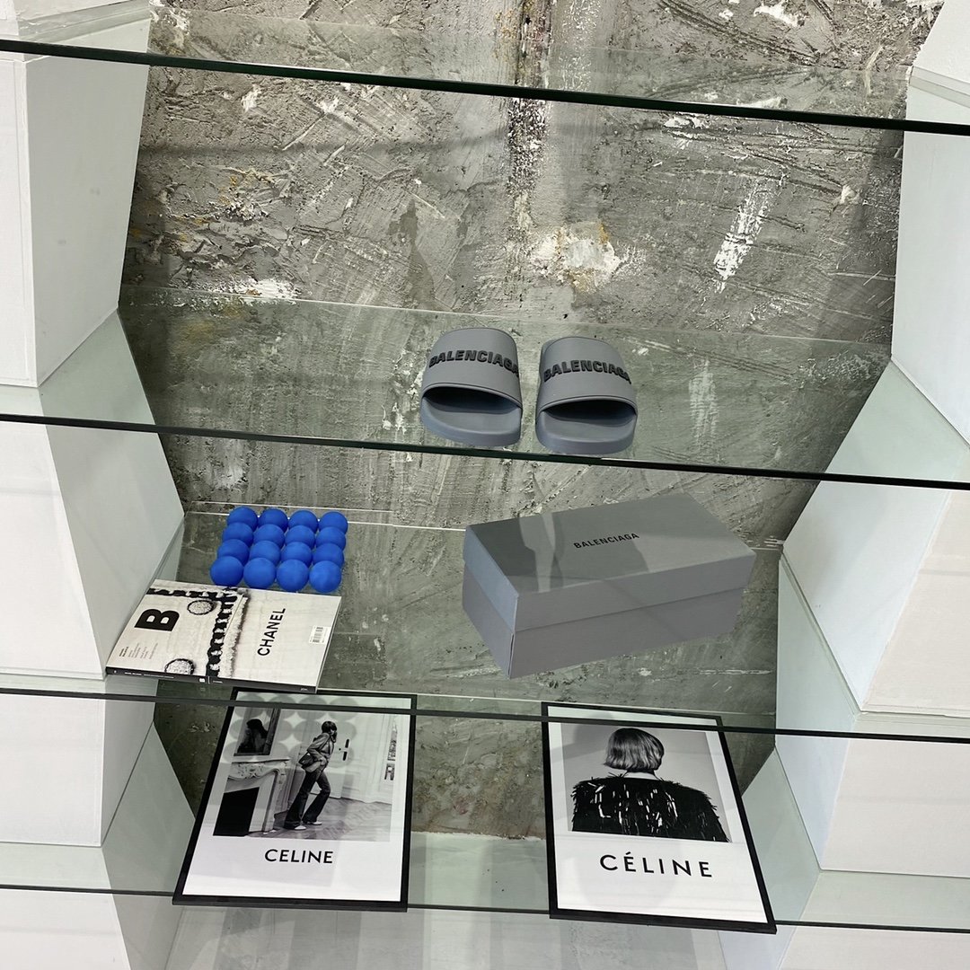 ファッション通販Balenciaga バレンシアガ サンダル 実物の写真 N品スーパーコピー靴代引き可能国内発送後払い安全必ず届く信用できるサイト