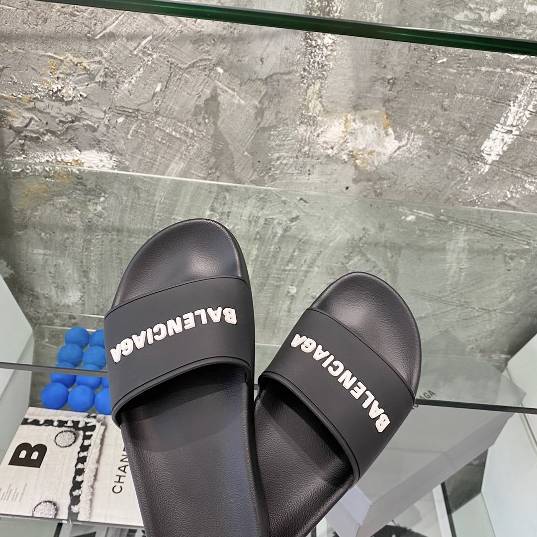 ファッション通販Balenciaga バレンシアガ サンダル 実物の写真 N品スーパーコピー靴代引き可能国内発送後払い安全必ず届く信用できるサイト