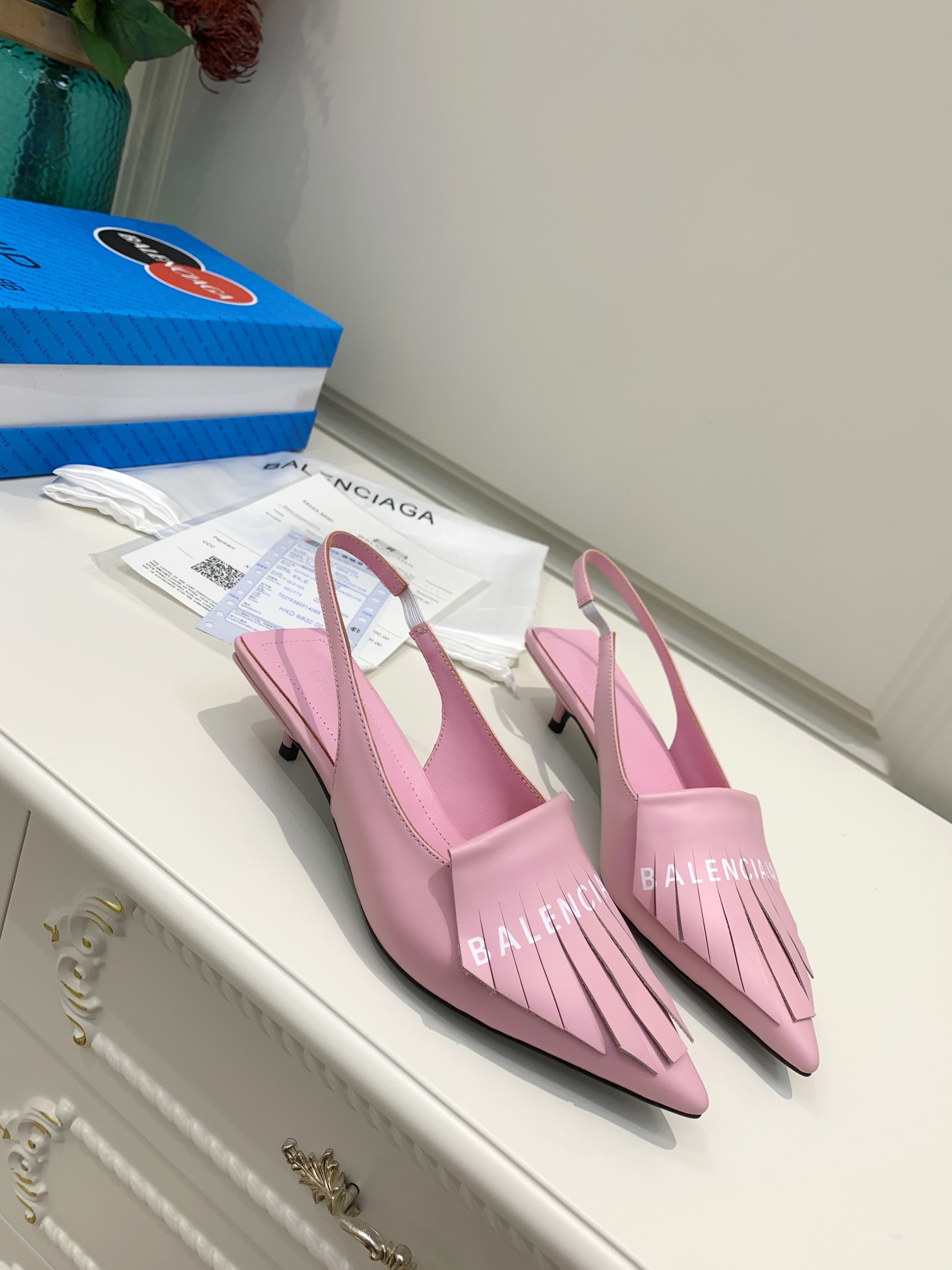ファッション通販Balenciaga バレンシアガ サンダル 実物の写真 N品スーパーコピー靴代引き可能国内発送後払い安全必ず届く信用できるサイト