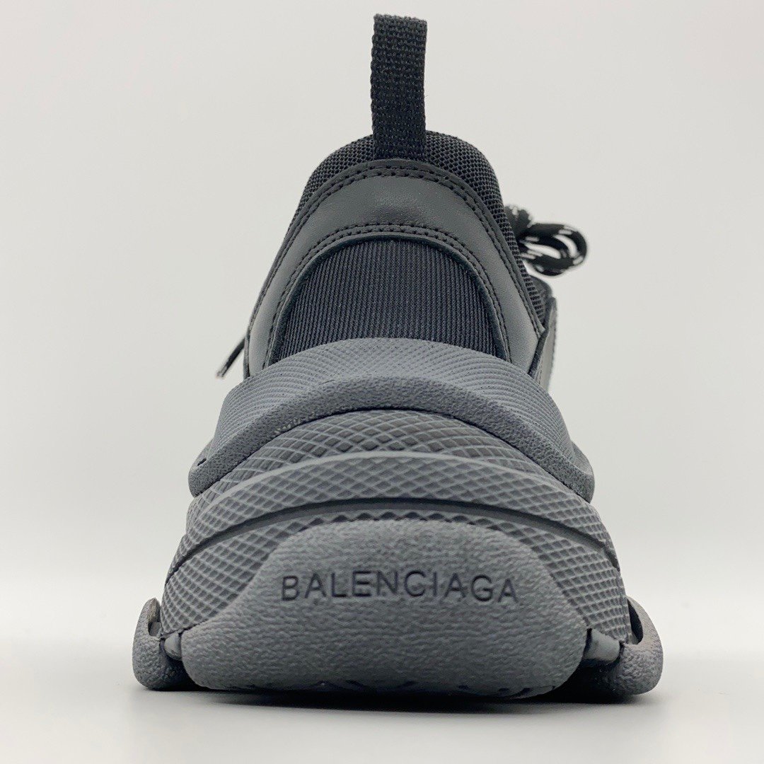 ファッション通販Balenciaga バレンシアガ シューズ 実物の写真 N品スーパーコピー靴代引き可能国内発送後払い安全必ず届く信用できるサイト