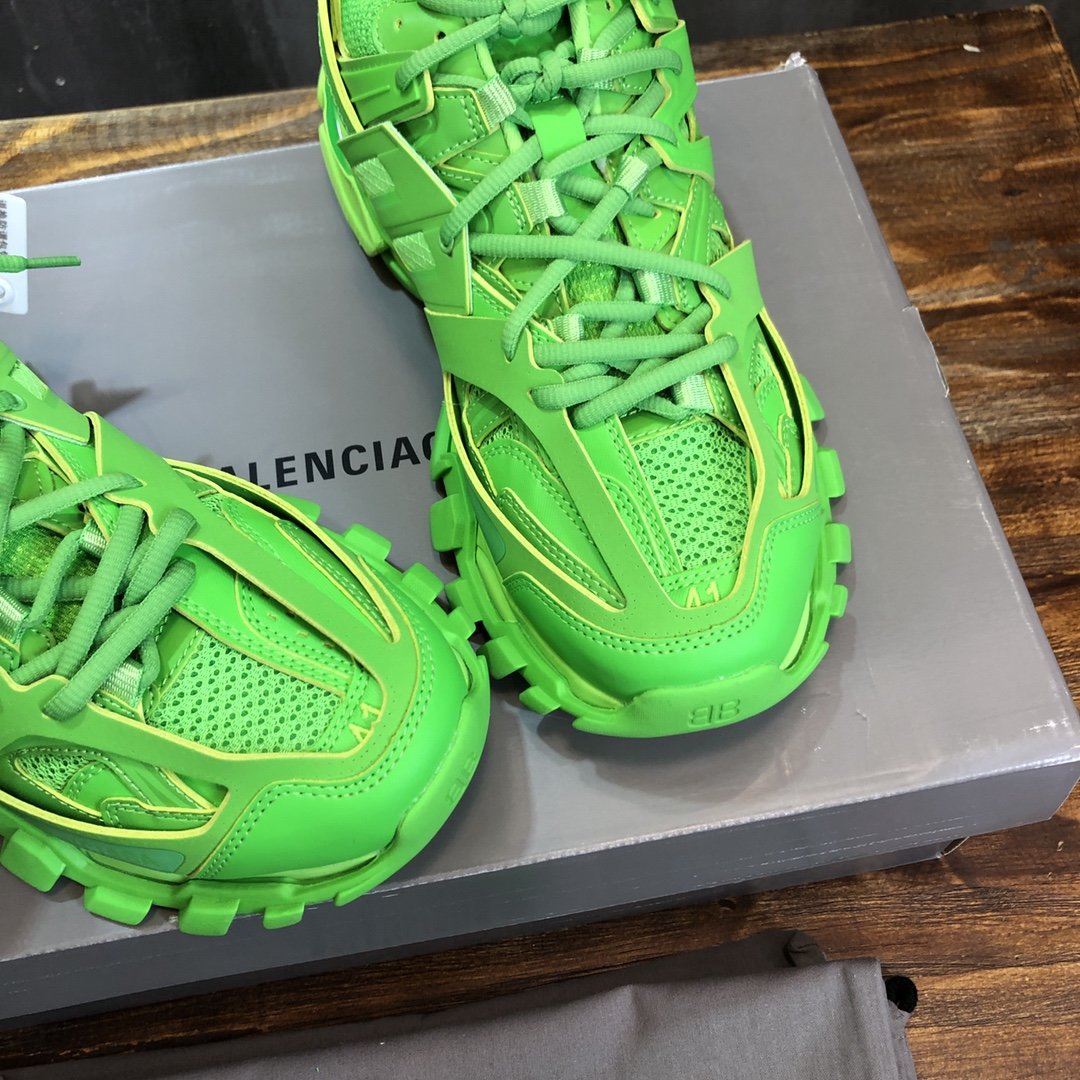 ファッション通販Balenciaga バレンシアガ シューズ 実物の写真 N品スーパーコピー靴代引き可能国内発送後払い安全必ず届く信用できるサイト