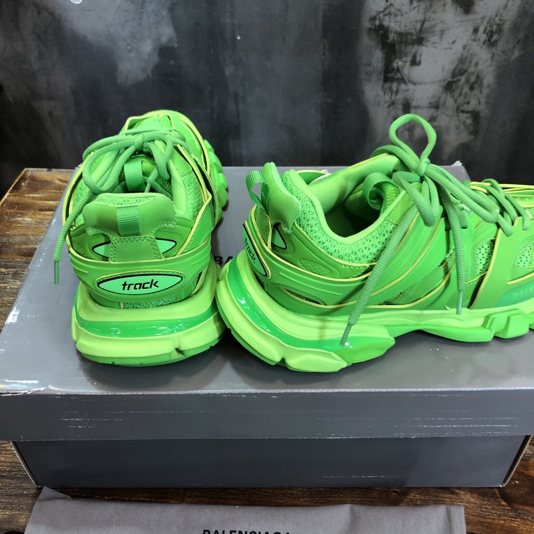 ファッション通販Balenciaga バレンシアガ シューズ 実物の写真 N品スーパーコピー靴代引き可能国内発送後払い安全必ず届く信用できるサイト