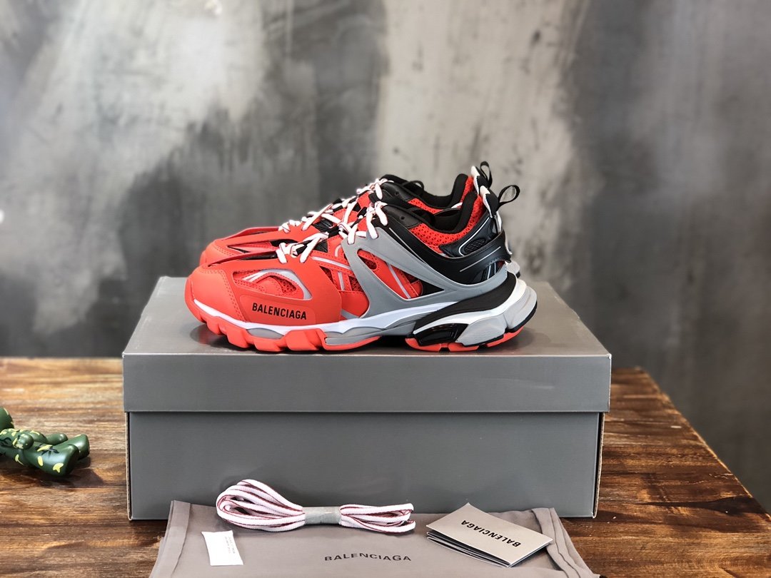 ファッション通販Balenciaga バレンシアガ シューズ 実物の写真 N品スーパーコピー靴代引き可能国内発送後払い安全必ず届く信用できるサイト