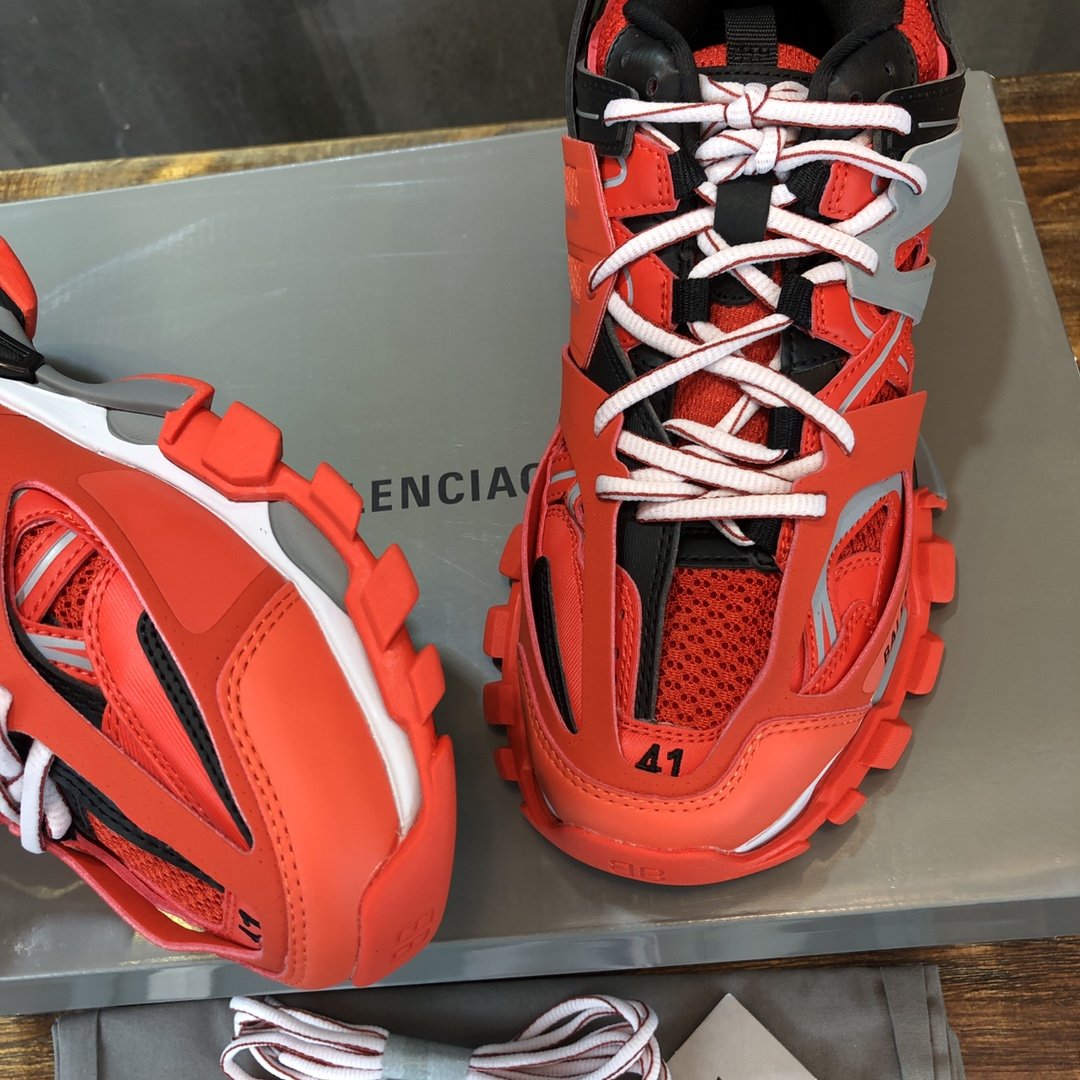 ファッション通販Balenciaga バレンシアガ シューズ 実物の写真 N品スーパーコピー靴代引き可能国内発送後払い安全必ず届く信用できるサイト