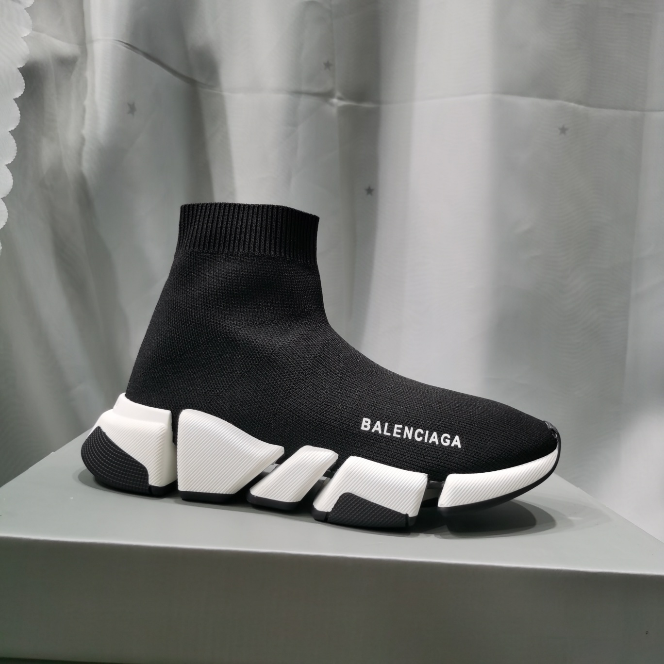 ファッション通販Balenciaga バレンシアガ シューズ 実物の写真 N品スーパーコピー靴代引き可能国内発送後払い安全必ず届く信用できるサイト