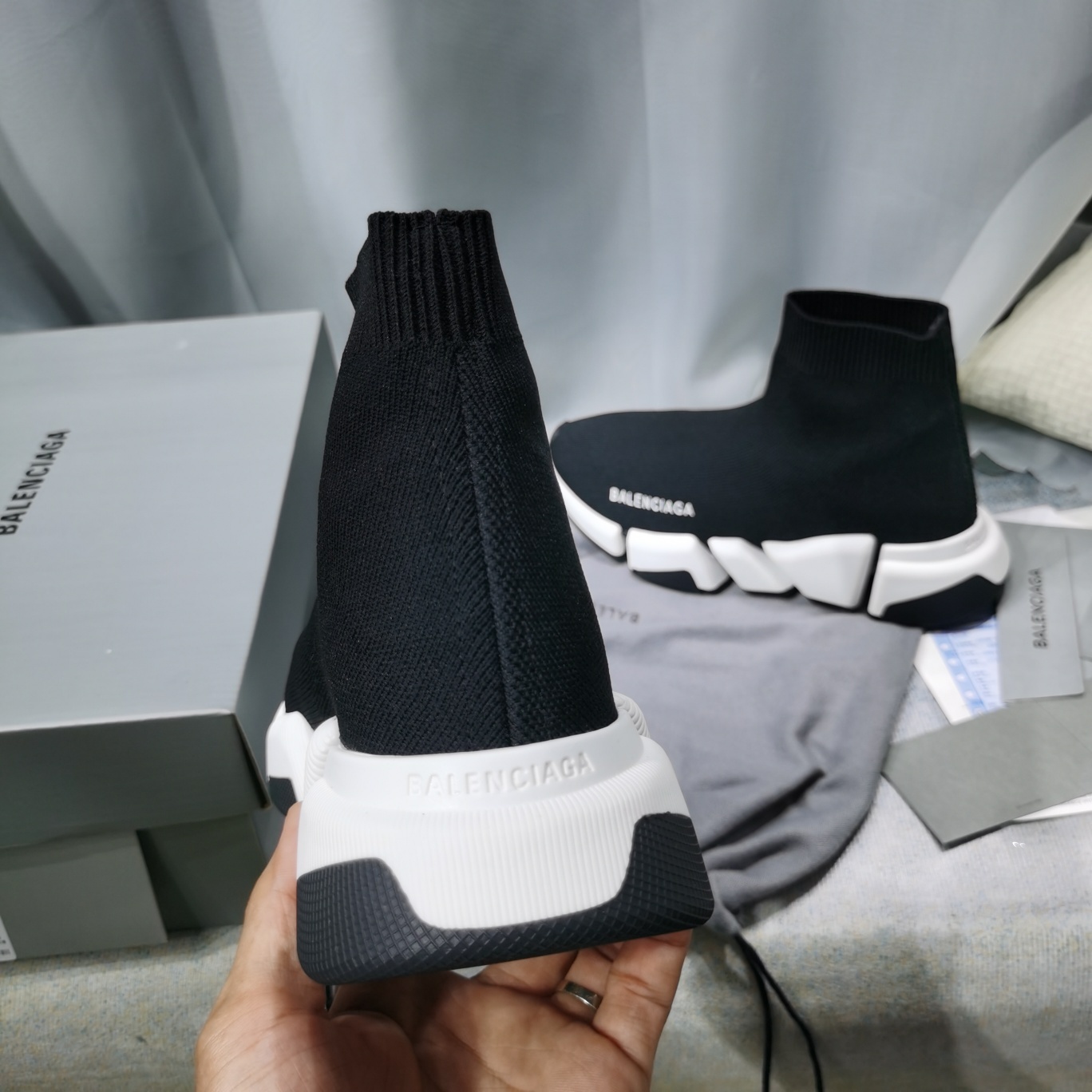 ファッション通販Balenciaga バレンシアガ シューズ 実物の写真 N品スーパーコピー靴代引き可能国内発送後払い安全必ず届く信用できるサイト